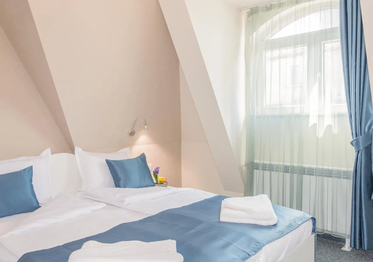 ***  Family Hotel Belle Epoque Beach فارنا بلغاريا